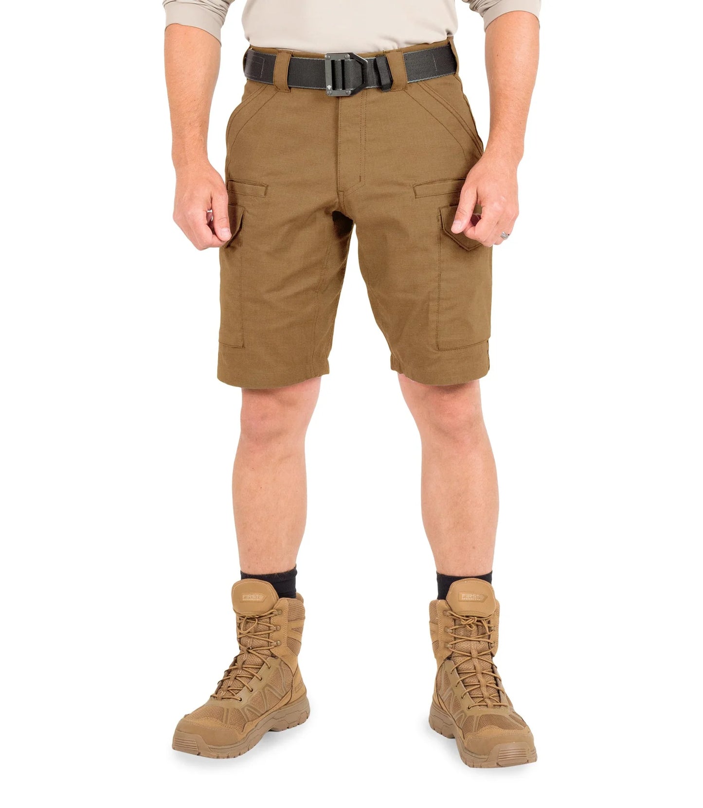 115000 MENS V2 TACTICAL SHORT COYOTE