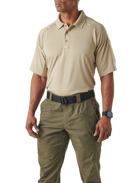 71049 PERFORMANCE S/S POLO SILVER TAN